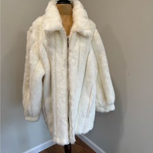 Dennis Basso Faux Fur White Zip Up Coat Jacket